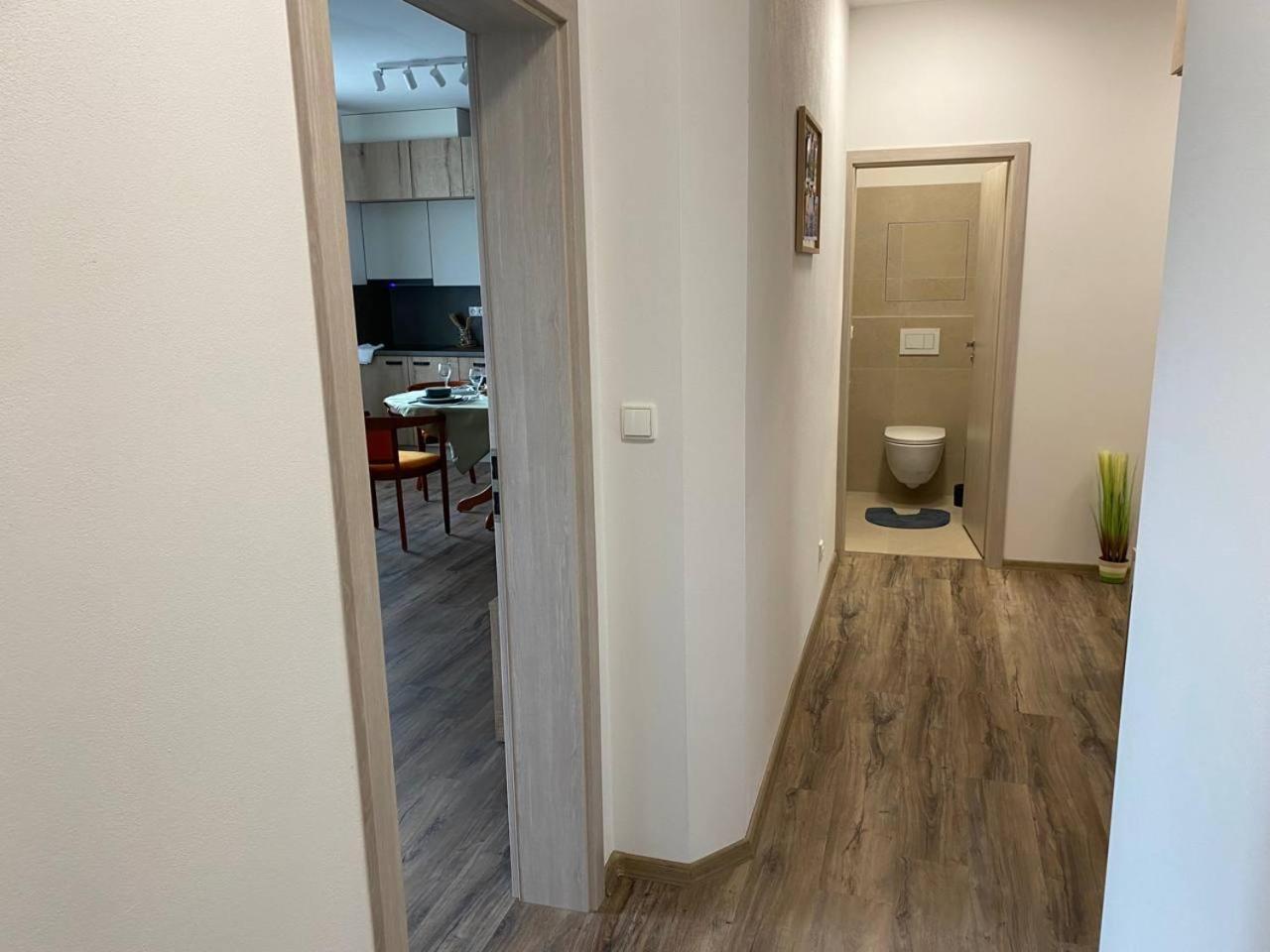 Perla Hradce 103 Apartman Hradec Králové Kültér fotó