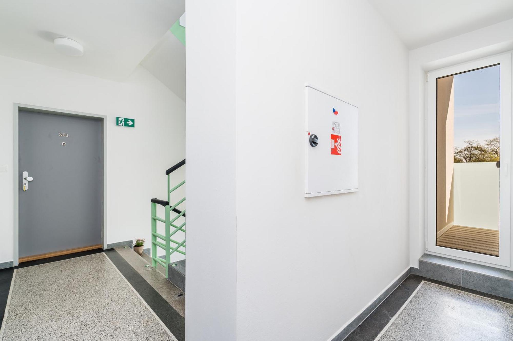 Perla Hradce 103 Apartman Hradec Králové Kültér fotó