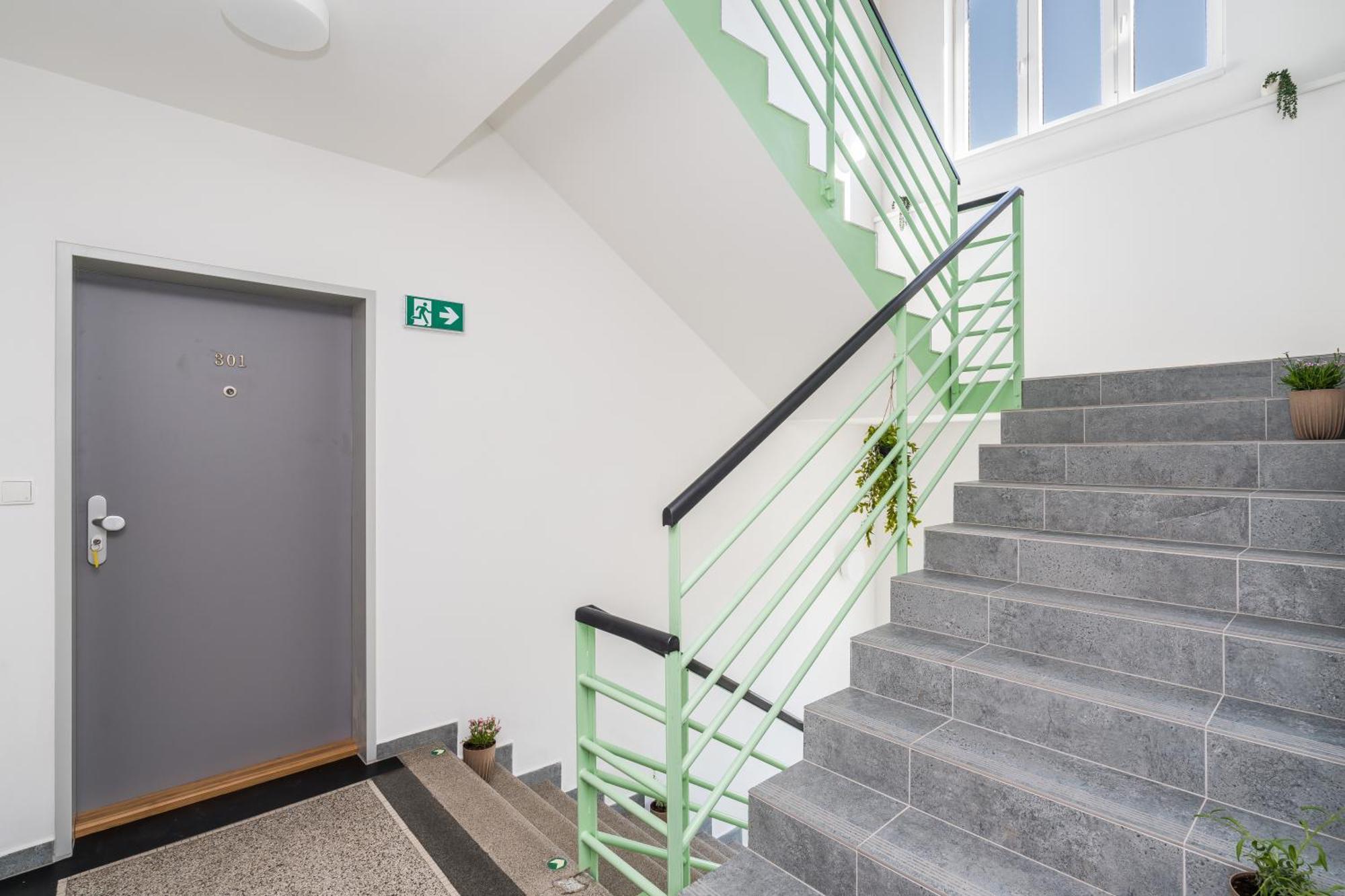 Perla Hradce 103 Apartman Hradec Králové Kültér fotó