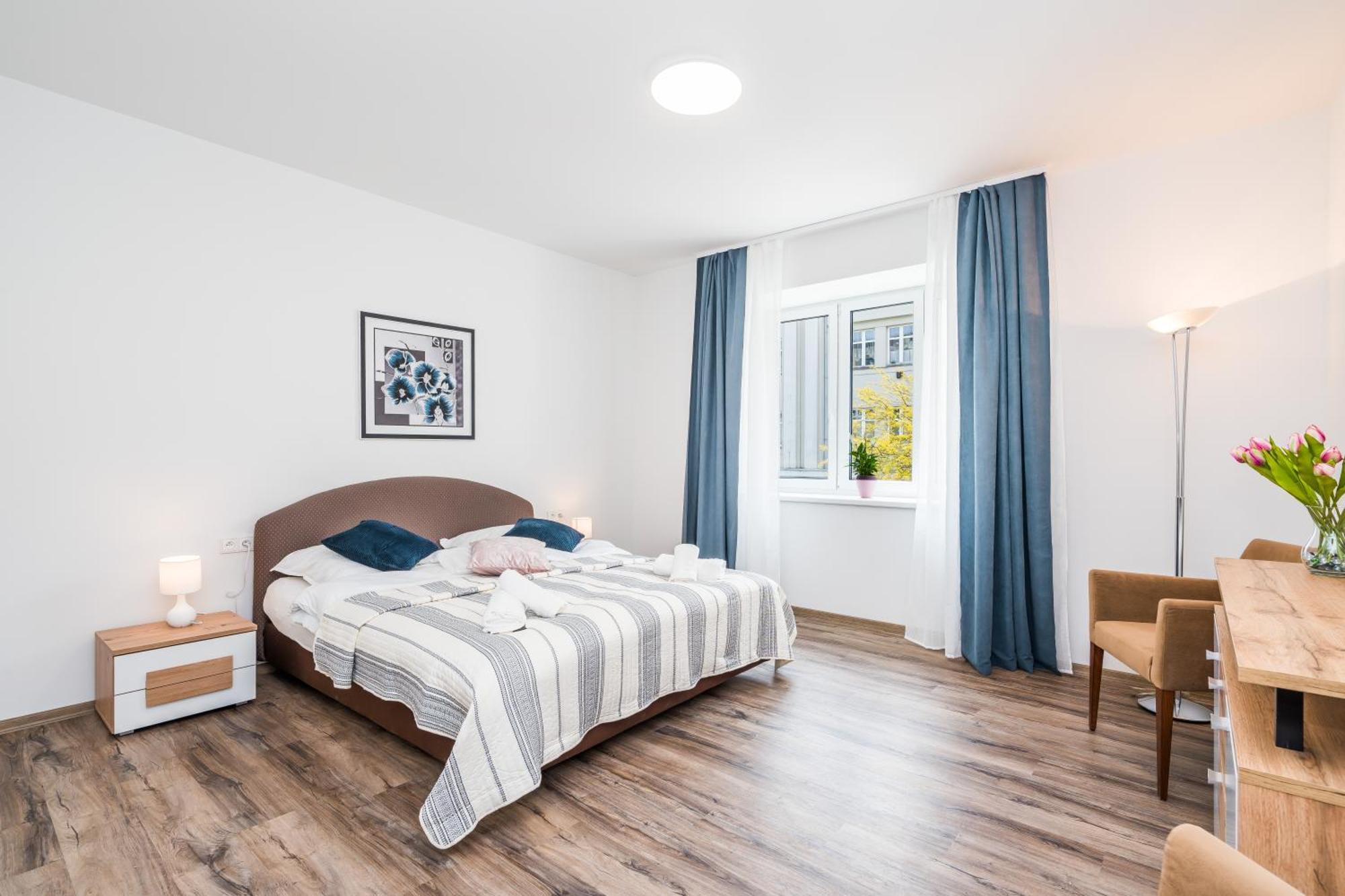 Perla Hradce 103 Apartman Hradec Králové Kültér fotó